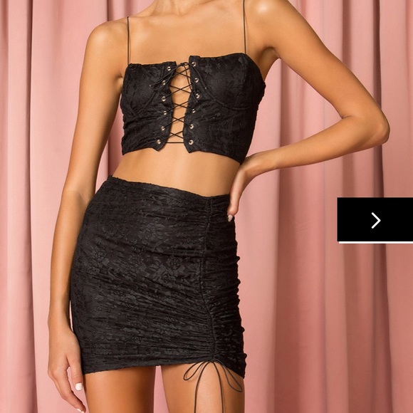 revolve superdown adele set - Picture 2 of 6